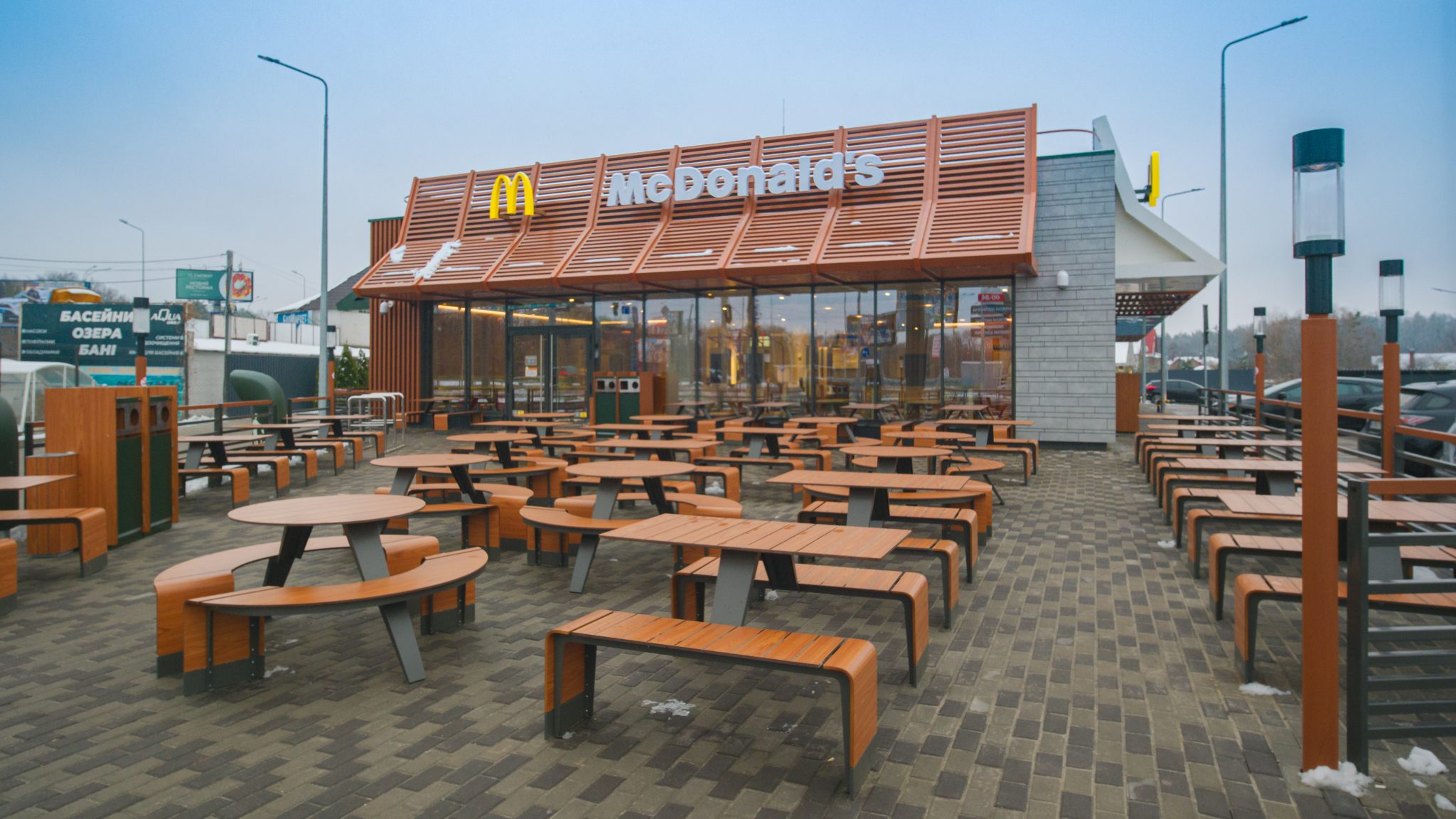 Inzhur 2001 (будівлі пiд McDonald's)